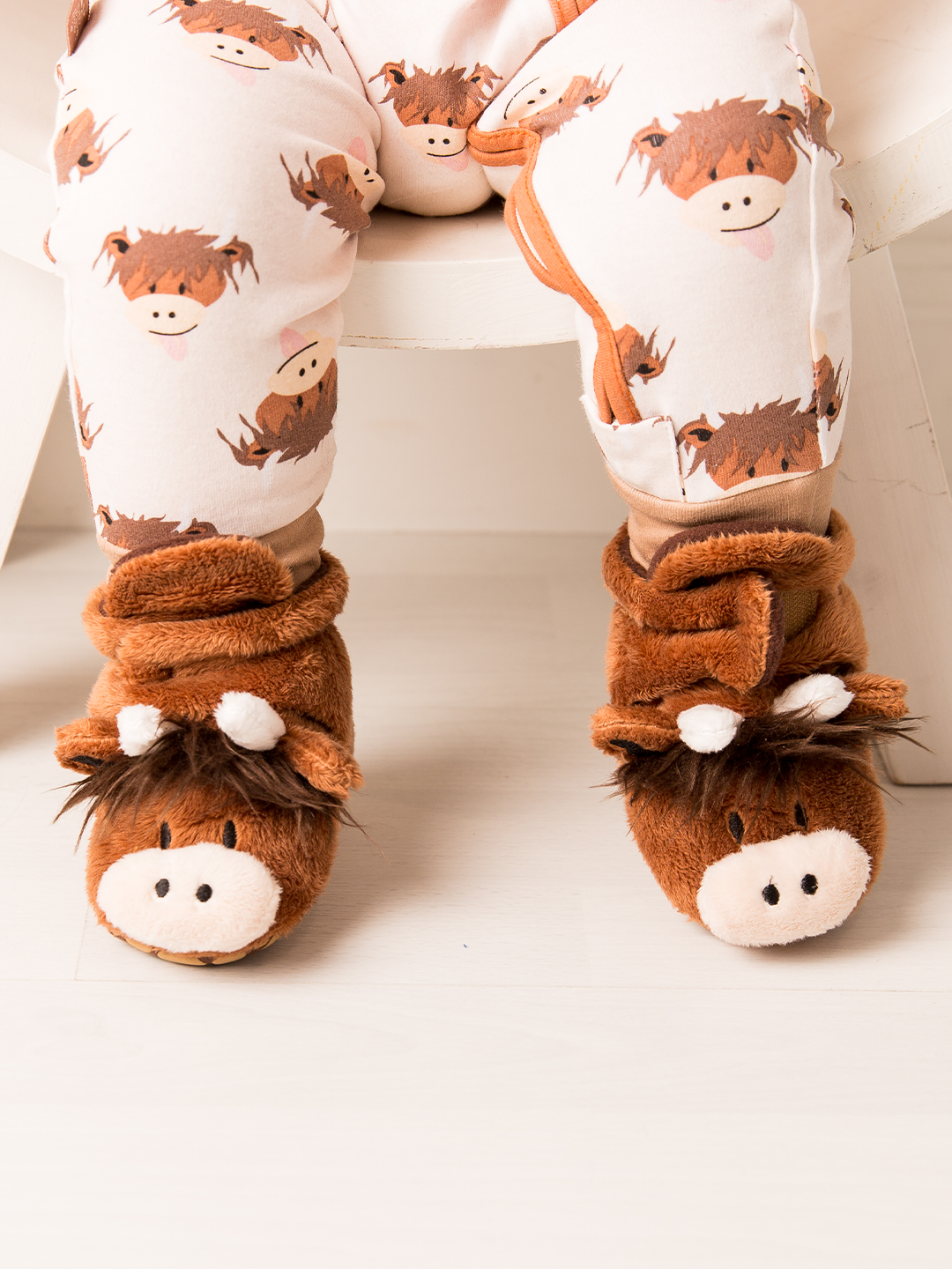Neutrale Highland Cow Booties