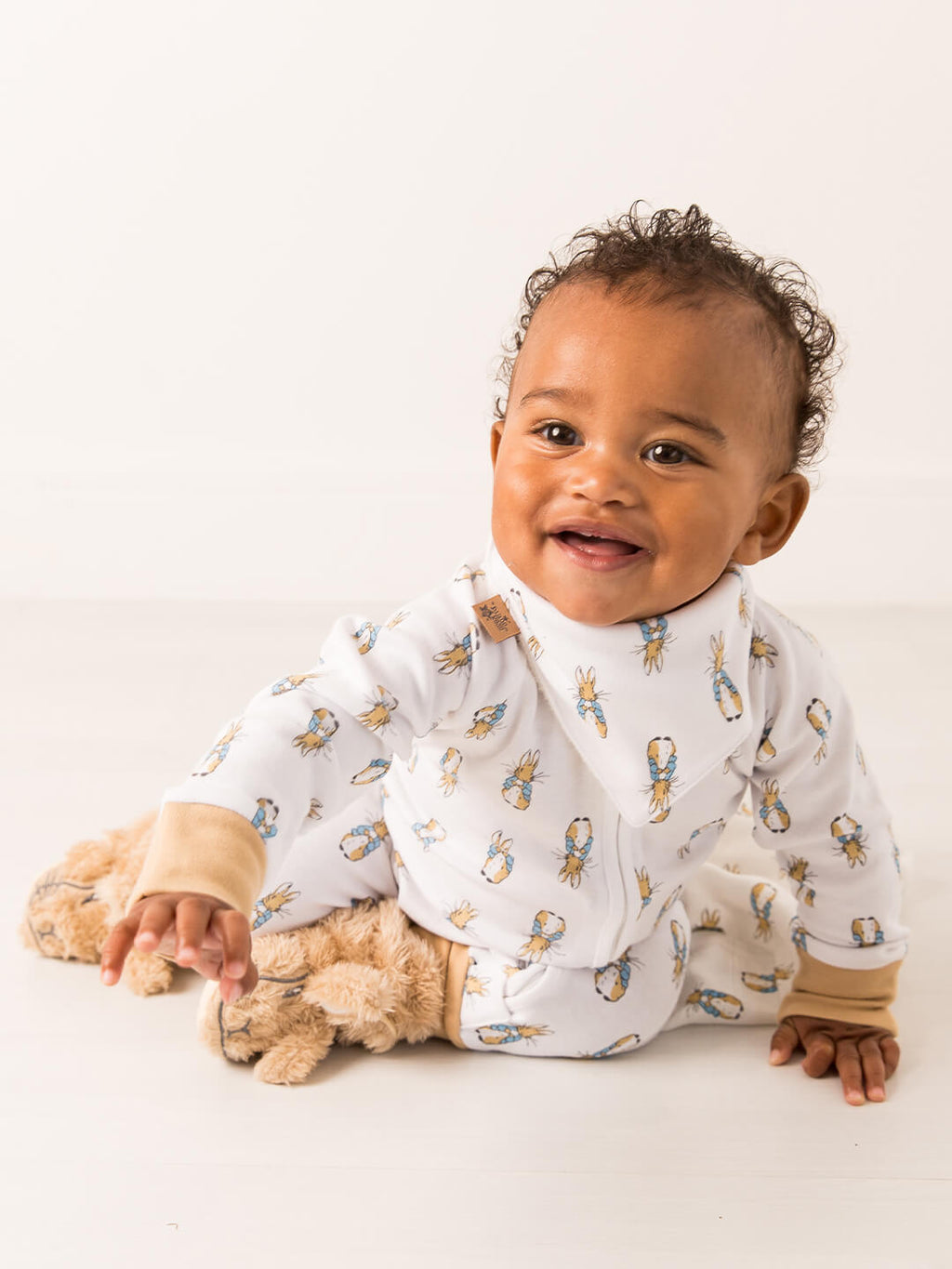 Peter Rabbit Neutral & Pink Comforter Gift Box