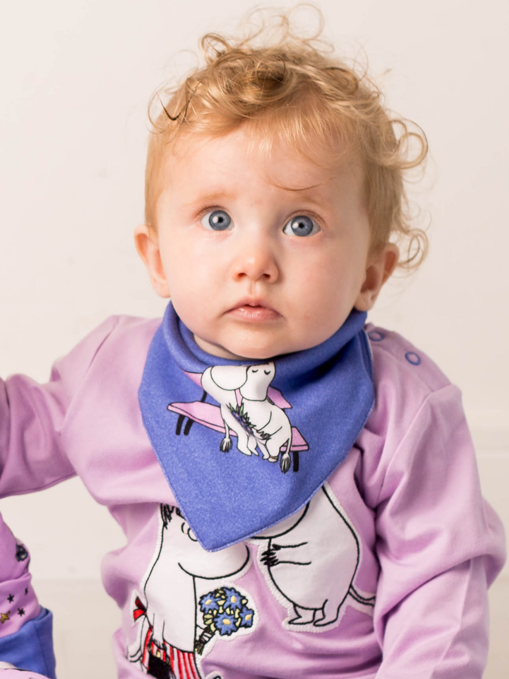 MOOMIN ™ Organic Love Forever Purple Bib