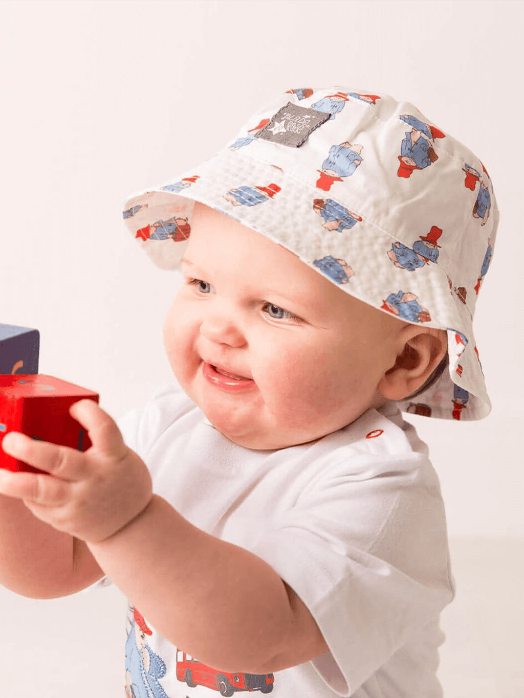 Paddington™ Loves to Travel Summer Gifting Set