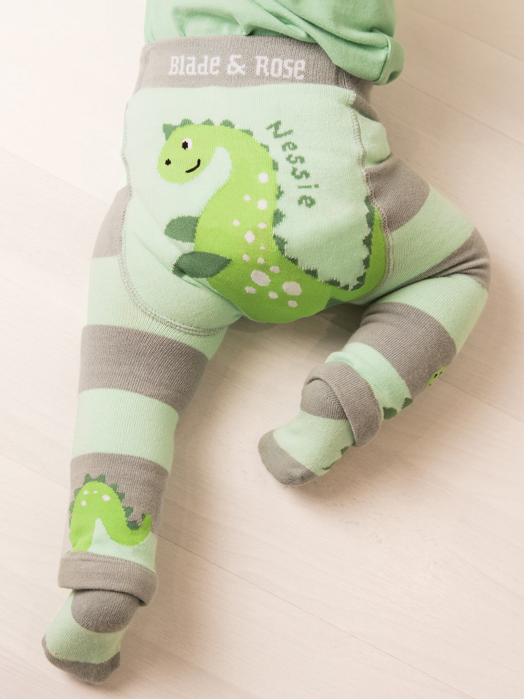 Leotardos Nessie