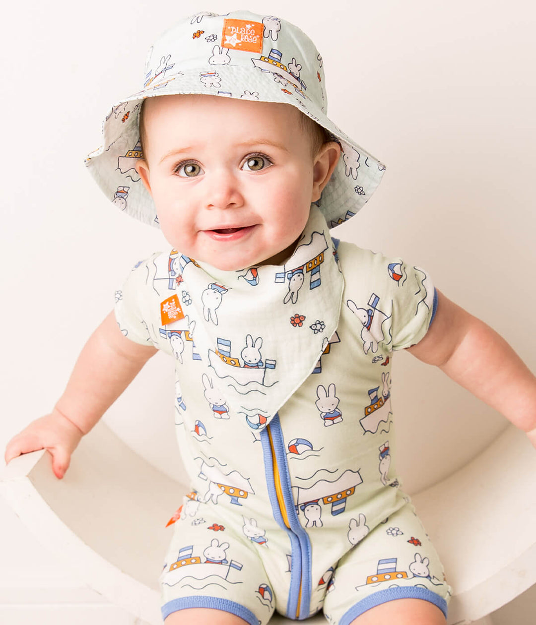 Miffy ™ im Sunshine Summer Strampler