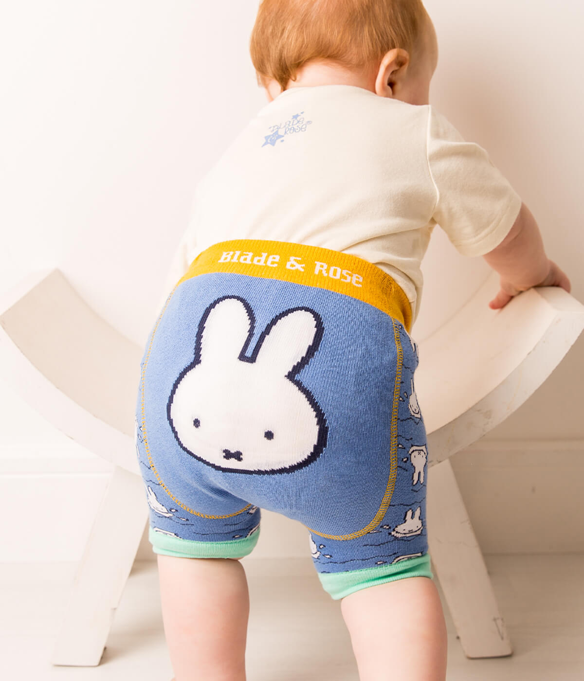 Pantalones cortos Miffy™ bajo el sol