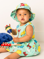 Mutiges und mutiges Sommerkleid
